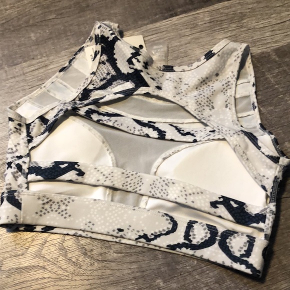 Lasociety sport bra woman’s size M NWT - Picture 5 of 6